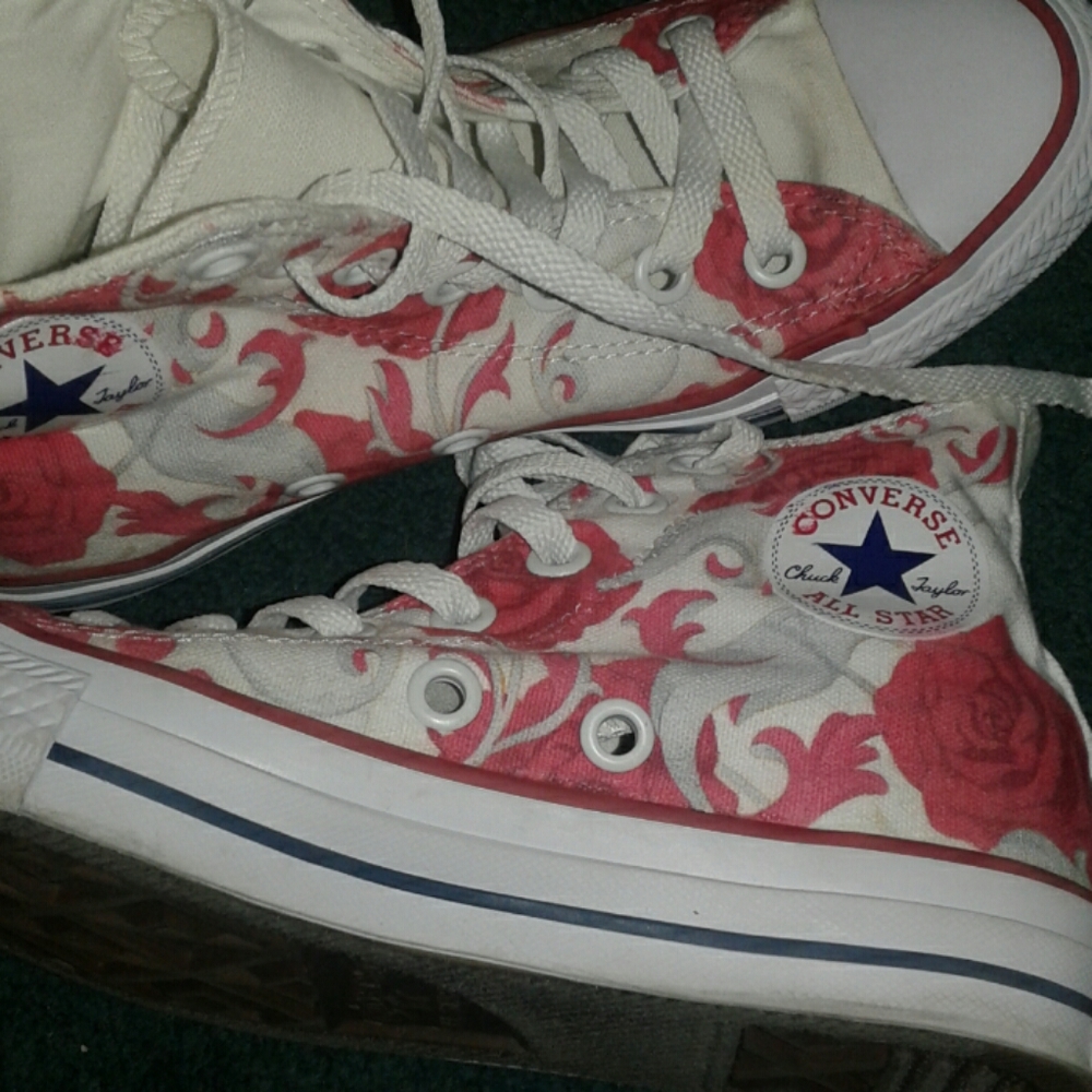 Women's sneakers
